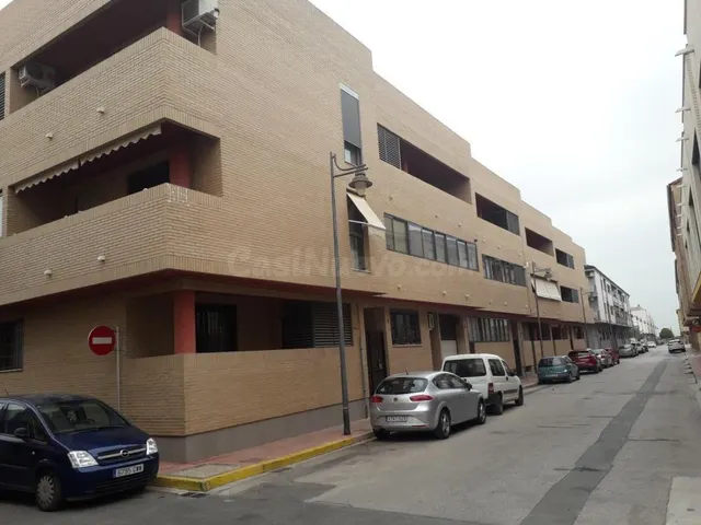 PLAZA DE GARAJE CON TRASTERO EN ALGINET