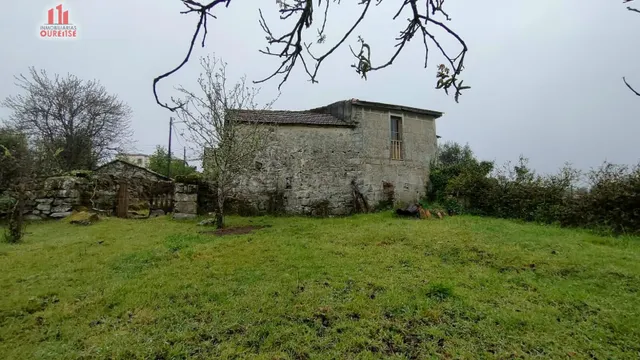 CASA PARA REFORMAR EN SAN CRISTOVO DE CEA — 3