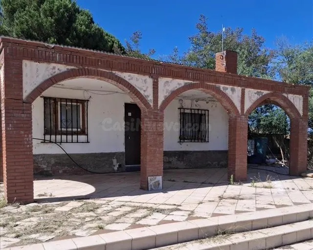 CASA OCUPADA PARA REFORMAR EN CAN FORNACA, RIUDARENES - foto 2
