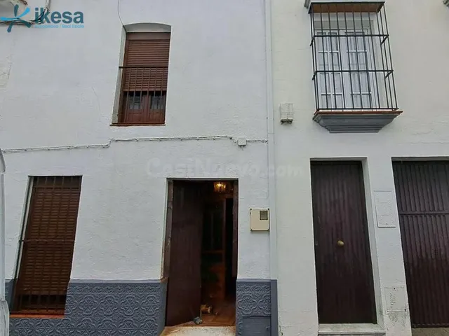 VENTA DE CASA EN JABUGO, HUELVA.