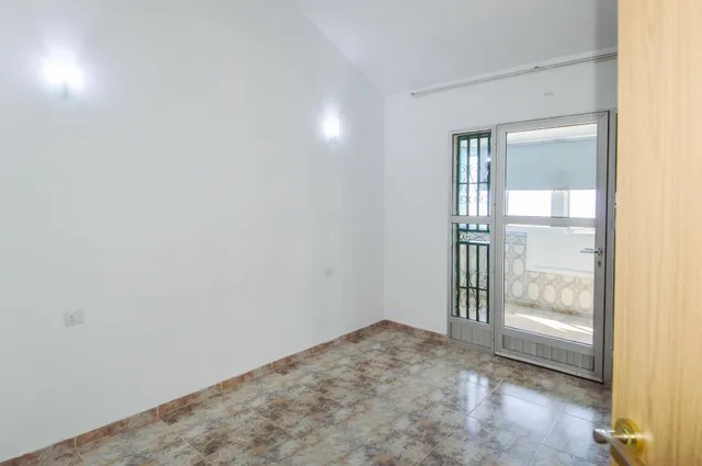 Dúplex con 3 dormitorios y vistas al mar en Loma Dos: Proyecto con alto potencial de reforma — 27