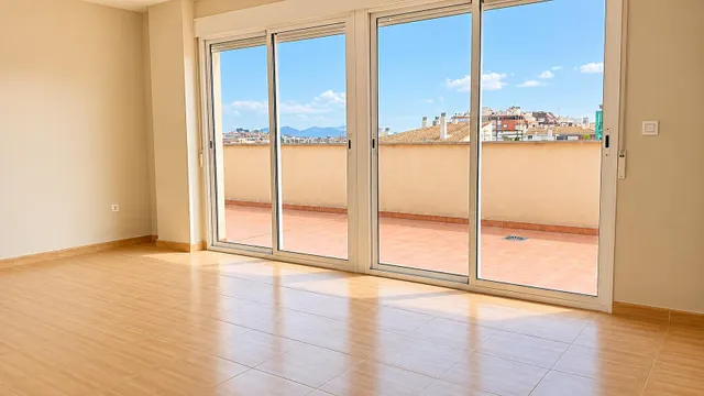 Tu nuevo hogar, con el cielo como vecino. Ático a estrenar e - foto 2