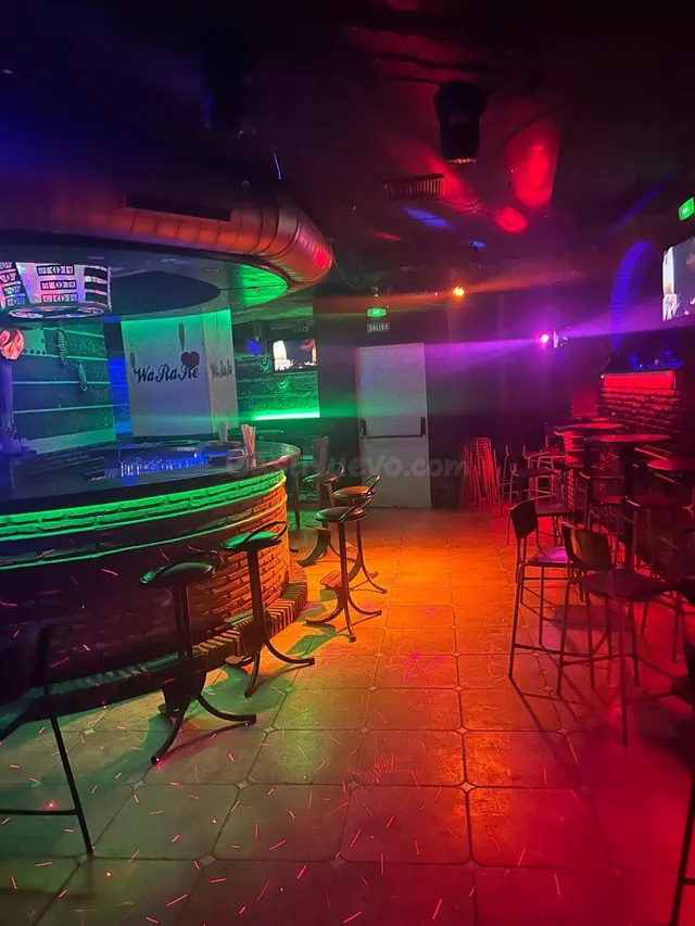 Local comercial 139m² en venta - Centro — 5