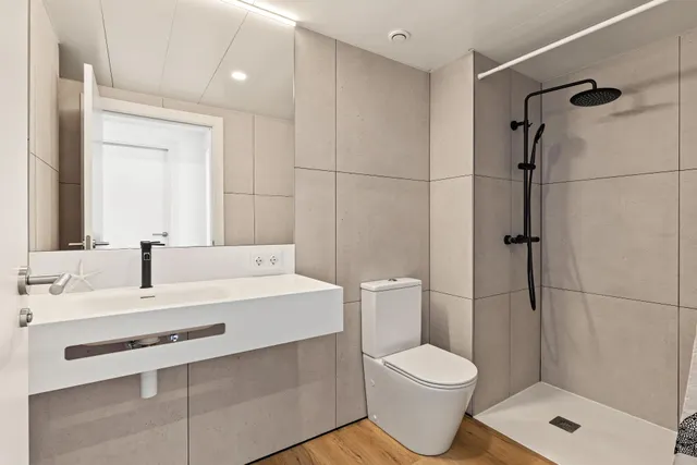 Àtic de somni amb solàrium privat i piscina — 24