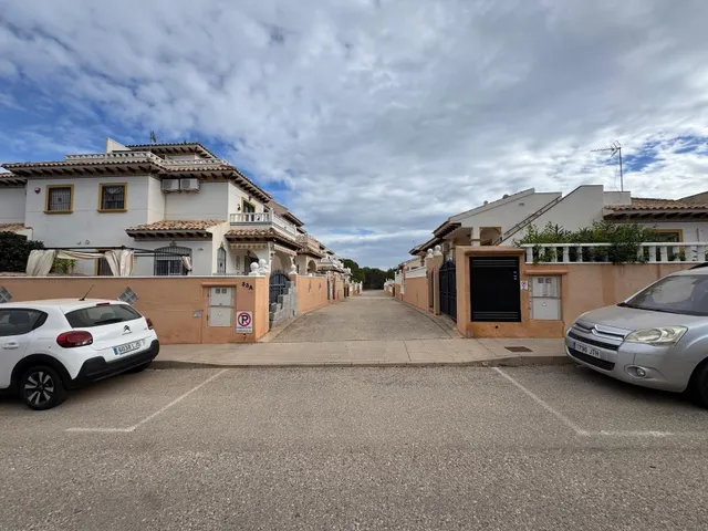 Adosado en Lomas de Cabo Roig — 49