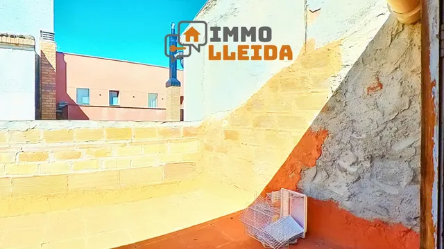 OPORTUNIDAD Casa en La Granadella con patio — 27
