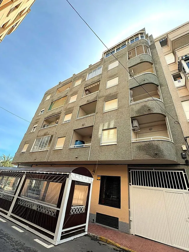 Apartamento de Oportunidad en Playa de los Locos, Torrevieja por €159.900 — 17