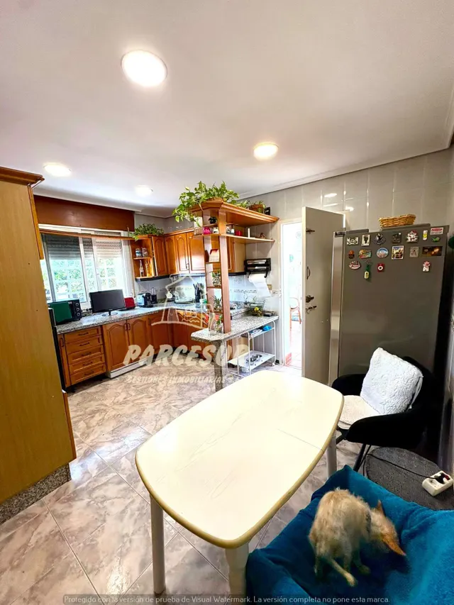 Chalet independiente en El Alcaide: espacio, comodidad y vida al aire libre — 9