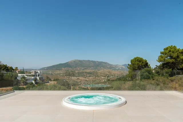 Chalet 3 habitaciones 328m² en venta - Marbella — 9