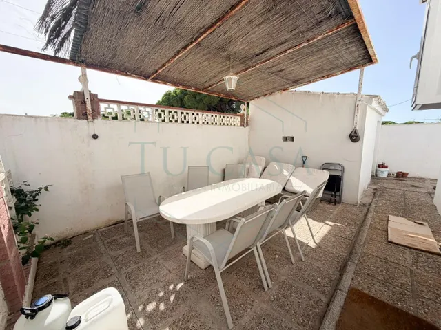 Estupendo chalet independiente con piscina en La Rana Verde — 22