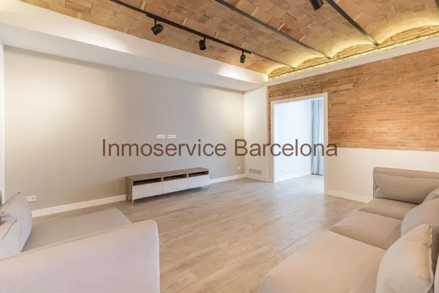 ESPECTACULAR PISO EN EL CENTRO DE BARCELONA — 8