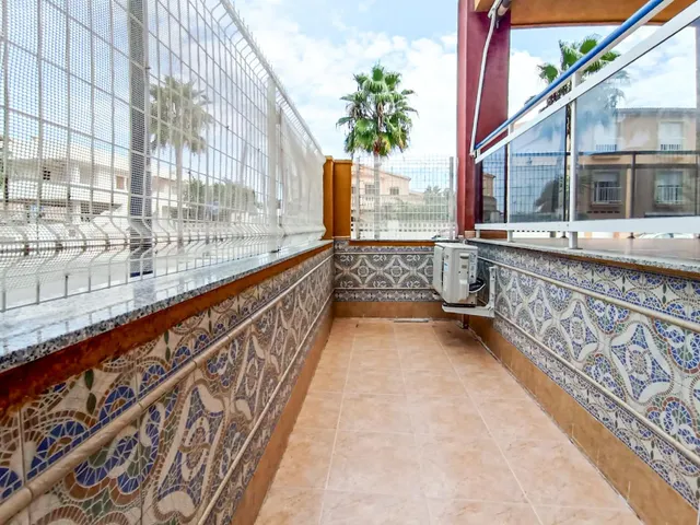 Planta baja con piscina y parking en primera linea de playa de Miramar — 24