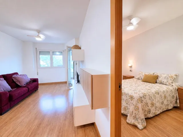 Vivienda reformada de 3 dormitorios y 2 baños en Capitanes Ripoll en Cartagena — 9