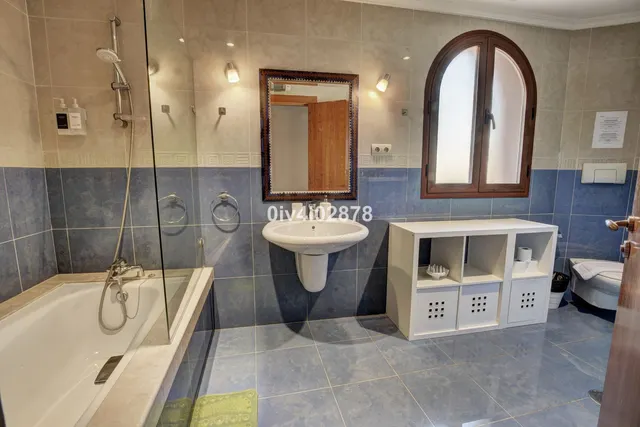 Chalet 6 habitaciones 493m² en venta - Centro — 50