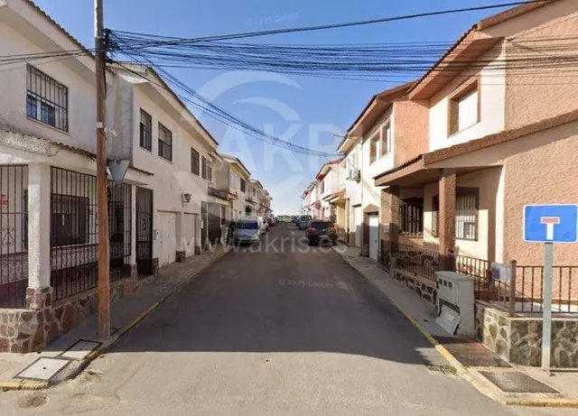 Chalet Independiente en Cedillo Del Condado