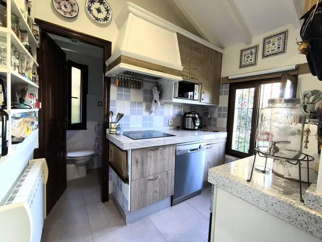 Casa independiente con gran parcela en Caranceja — 10