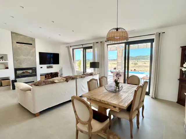 Chalet independiente en venta en Sant Joan — 9