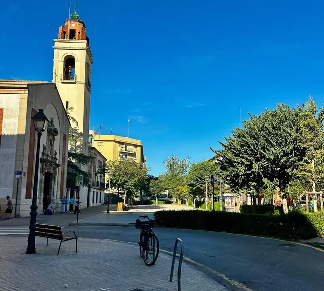 Oportunidad Única en València: Acogedor Piso de 3 habitaciones — 14
