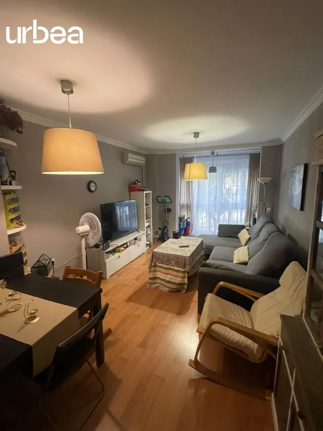 Amplia vivienda en Avenida de Andalucía – Málaga — 8