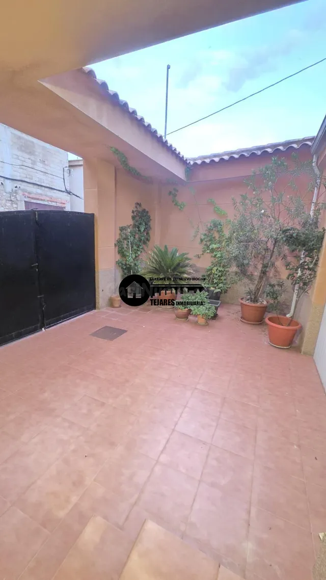 INMOBILIARIA TEJARES VENDE CASA EN EL POZUELO