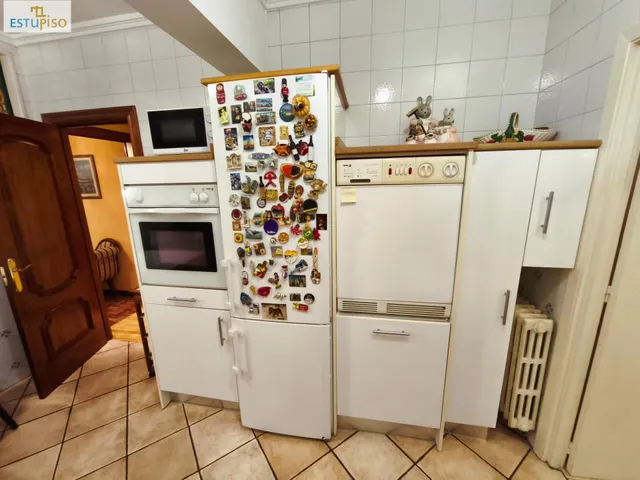 ¡5 habitaciones Y 2 BAÑOS EN PLENO CENTRO! 144 m2 EN CALLE GENERAL ÁLAVA — 21