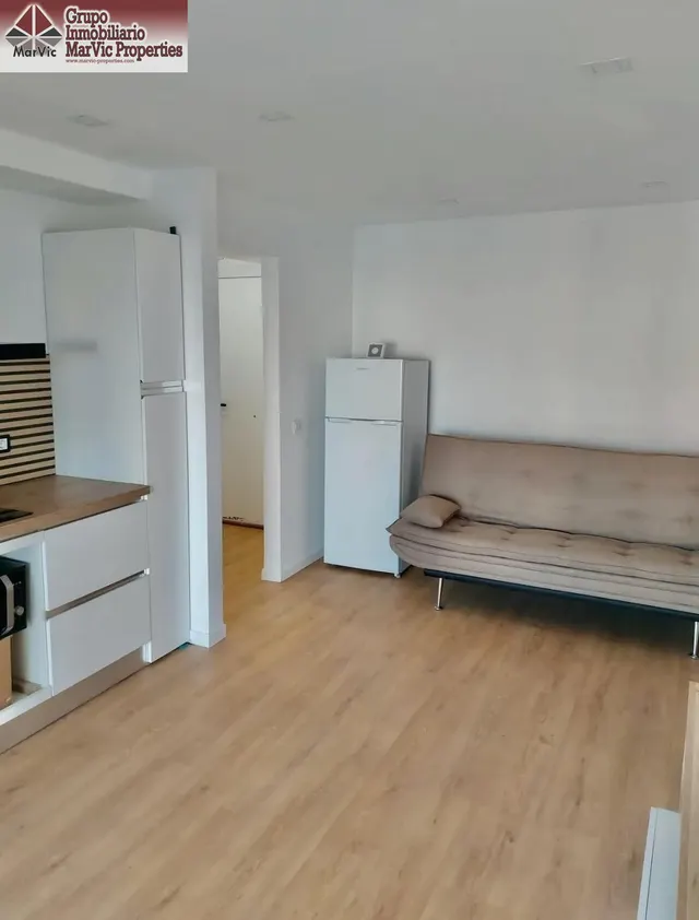 Acogedor Apartamento Reformado en Benidorm con Piscina y Vistas al Sureste — 25