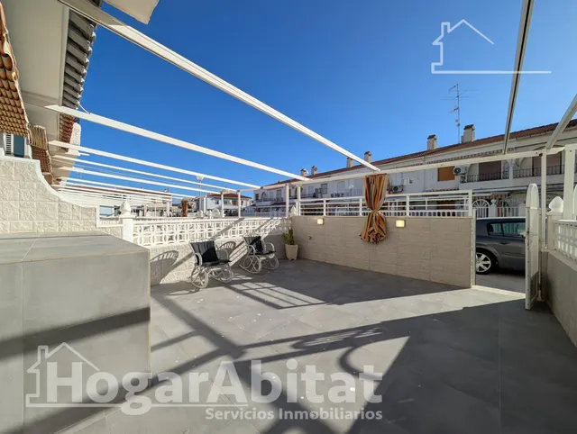 ¡PRIMERA LÍNEA DE PLAYA! BONITO ADOSADO REFORMADO CON TERRAZA Y GARAJE — 24