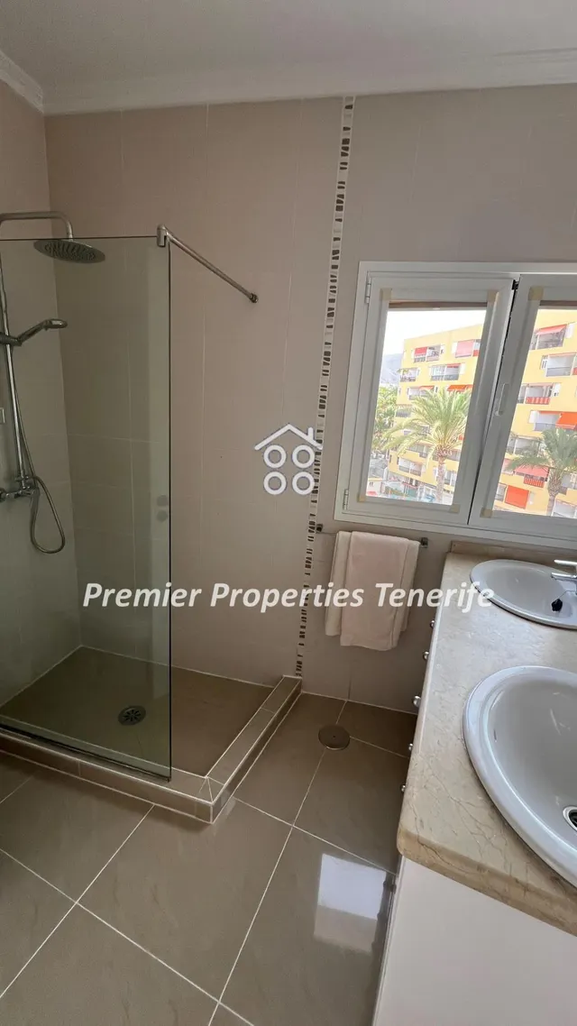 Apartamento con 2 dormitorios, Cristianmar, Los Cristianos, Arona — 12