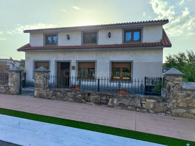 Casa con terreno en Cabana de Bergantiños - foto 5