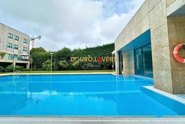 Apartamento 2 habitaciones 108m² en alquiler - Mafamude e Vi - foto 2