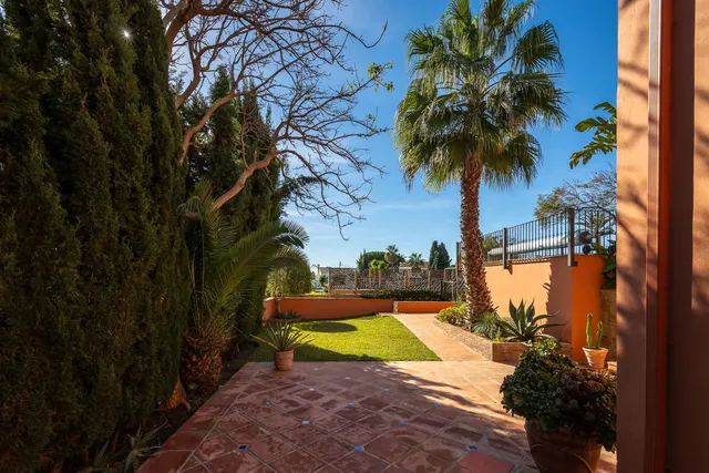 Chalet 3 habitaciones 368m² en venta - Marbella — 40