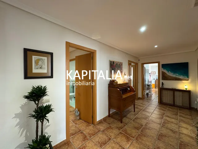 Chalet en VENTA en Monte Júcar, Alberic, con piscina, jardín, garaje y 315 m2 construidos — 11