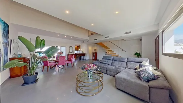 Vivir en el Pilar con luz del sur, piscina y terraza privada