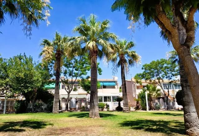 Bungalow 2 habitaciones 70m² en venta - Campoamor — 28