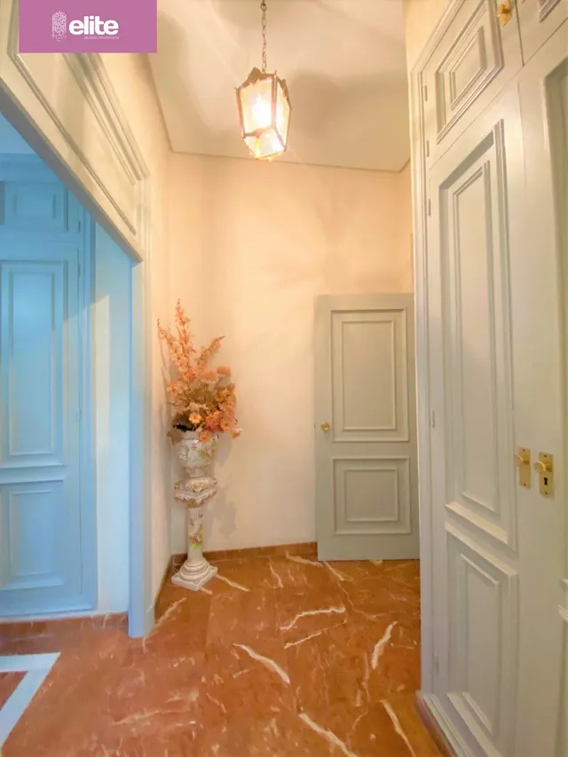 MAGNIFICA CASA EN EL CENTRO — 30