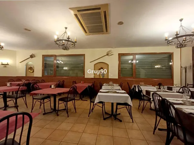 Venta  de restaurante en La Bordeta — 21