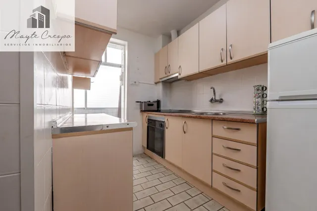 Piso de 87 m2 con 3 dormitorios en Pedro Antonio de Alarcón 27, junto a Recogidas — 8