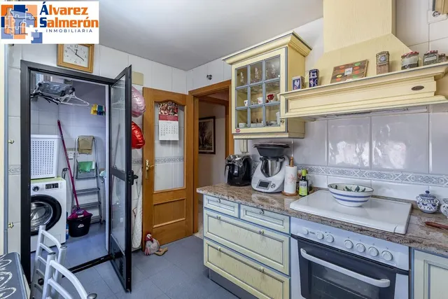 FANTASTICO PISO EN ROTONDA EUROPA — 14