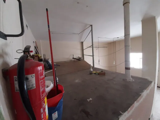 Estupendo local en Obispo Galarza — 14