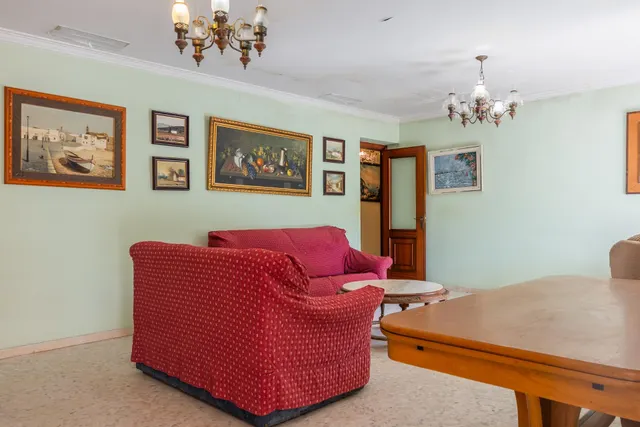MAGNÍFICO CHALET EN CREVILLET — 25