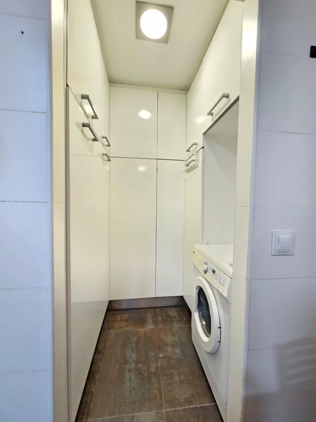 EN ALQUILER FABULOSO PISO-ATICO DE 3 DORMITORIOS + 2 BAÑOS,EN ALMERIA CAPITAL, ZONA AVDA.MEDITERRANEO Y CARREFOUR — 24
