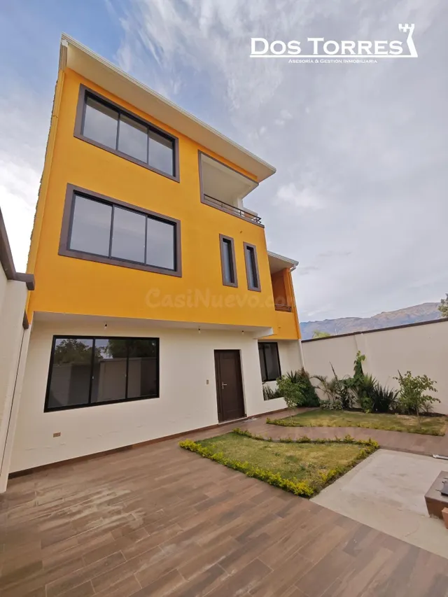 $us.- 129.500 Amplia casa nueva a estrenar, con 4 dormitorio - foto 4