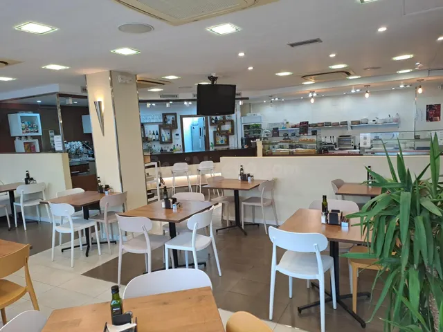 CAFETERÍA EN TRASPASO - foto 5