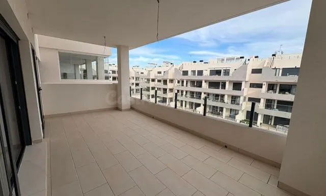 APARTAMENTO DE 2 DORMITORIOS Y 2 BAÑOS EN ORIHUELA COSTA (VI - foto 2