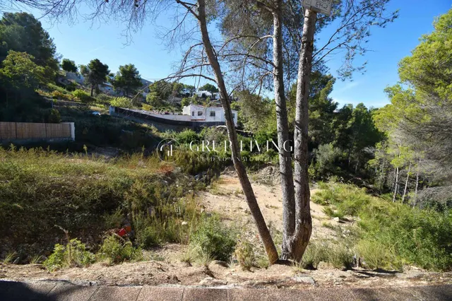 PARCELA SOLEADA DE 675 m2 LISTA PARA CONSTRUIR — 5