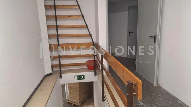 Local comercial 1084m² en alquiler - Sagrada Familia — 17