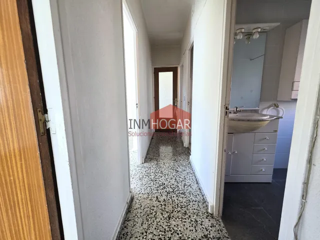 Amplia y luminosa vivienda en venta en la zona de san roque, Ávila — 20