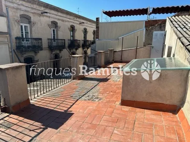 FINCA PER REFORMAR A PLE CENTRE D'IGUALADA — 9