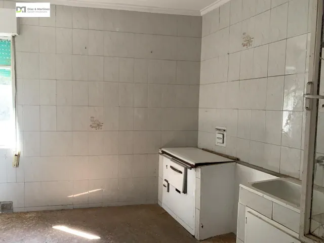 CASA CON PATIO EN LA BAÑEZA — 13
