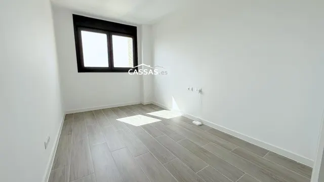 ALOVERA - Obra nueva. Ático con terraza de 7m2, 3 habitaciones, 2 baños, 2 plazas de garaje, Trastero y piscina. — 17